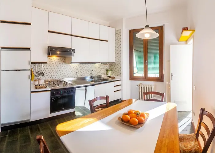 Lorena Flat By Charming Italy Tour Appartamento Firenze