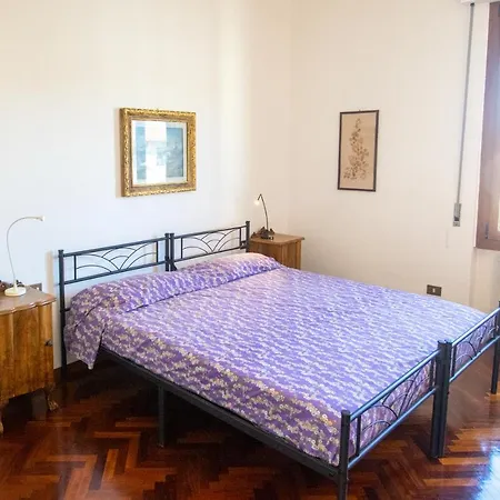 Lorena Flat By Charming Italy Tour Apartment