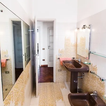 Lorena Flat Apartment Florence