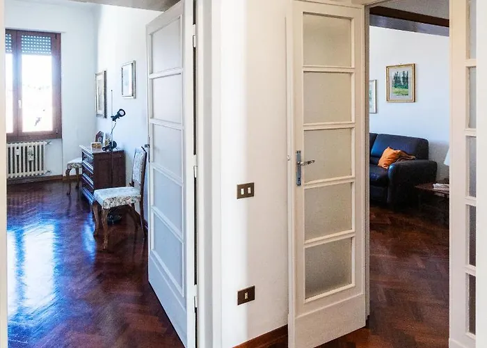 Lorena Flat * Florencja
